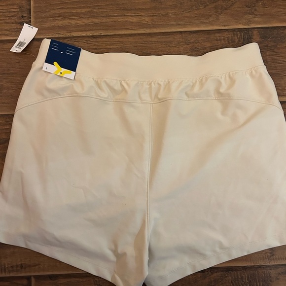 Old Navy New With Tags Light Beige/yellow Shorts - Picture 7 of 8